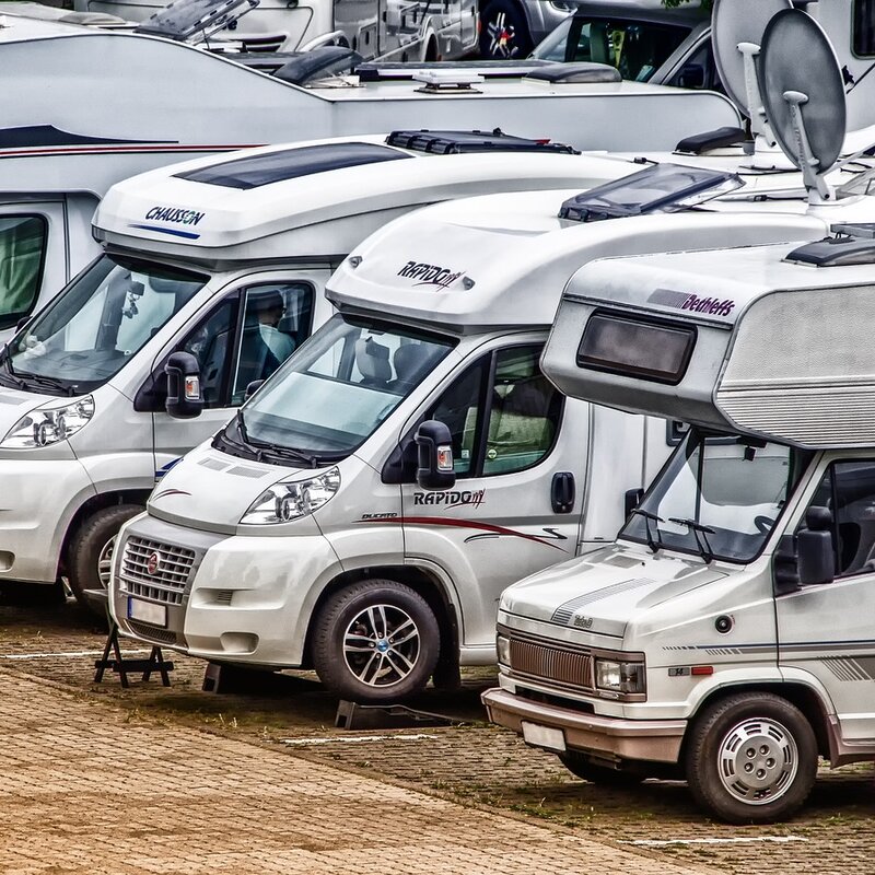 Parked campers | © Pixabay, Analogicus, 2018