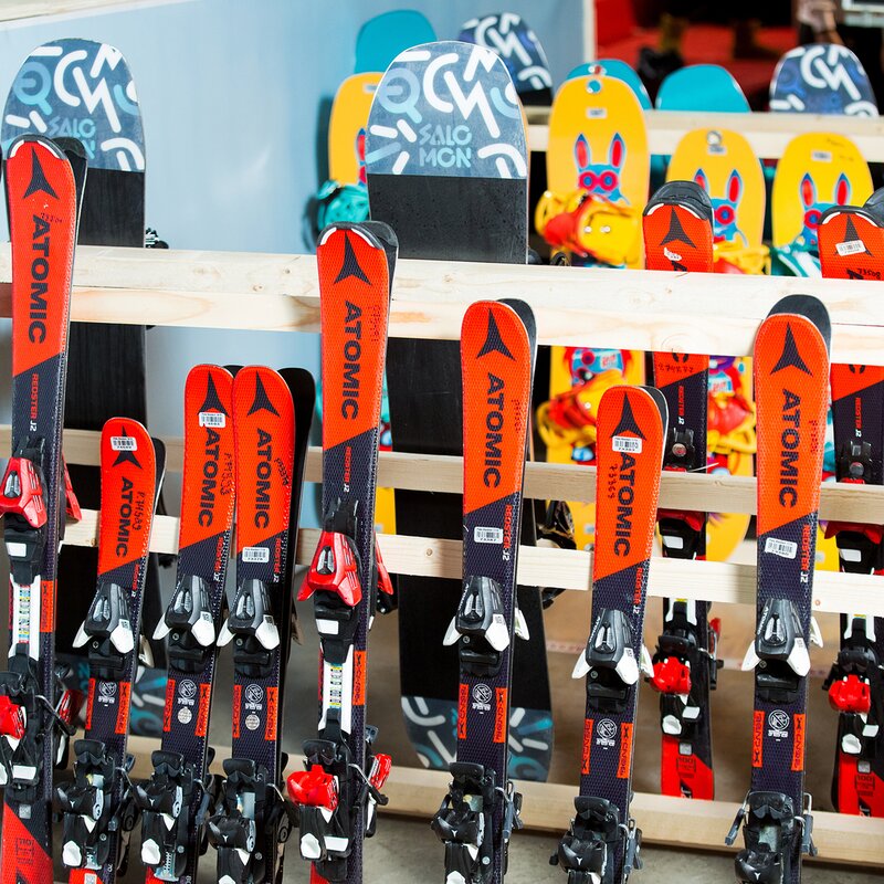 Olimpica ski rental